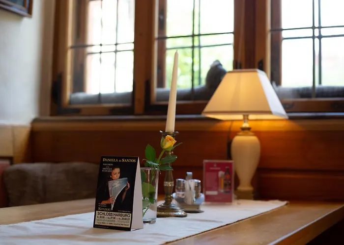 Schlosshotel Harburg