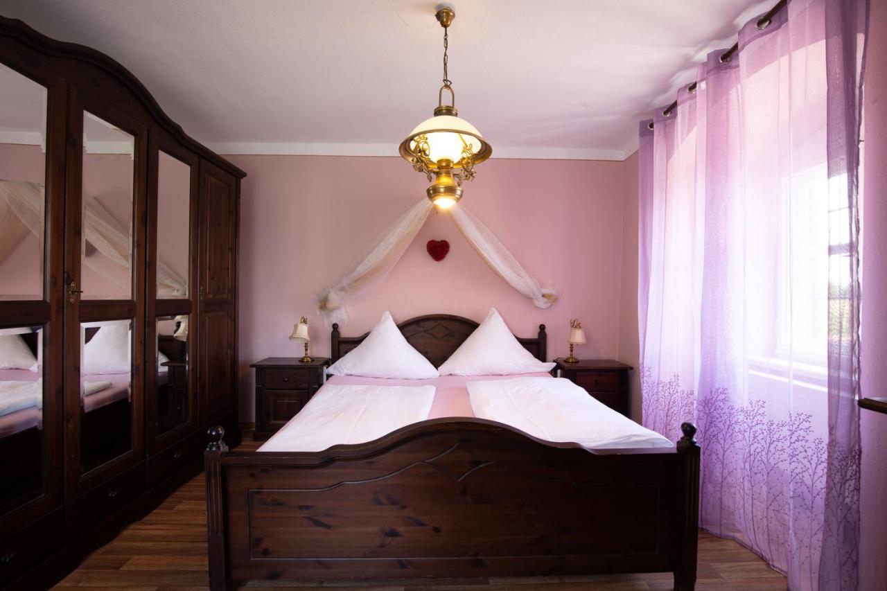 Harburg Hotel 3*
