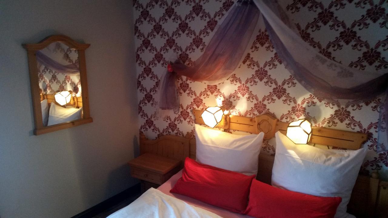Hotel Harburg Harburg (Bavaria)